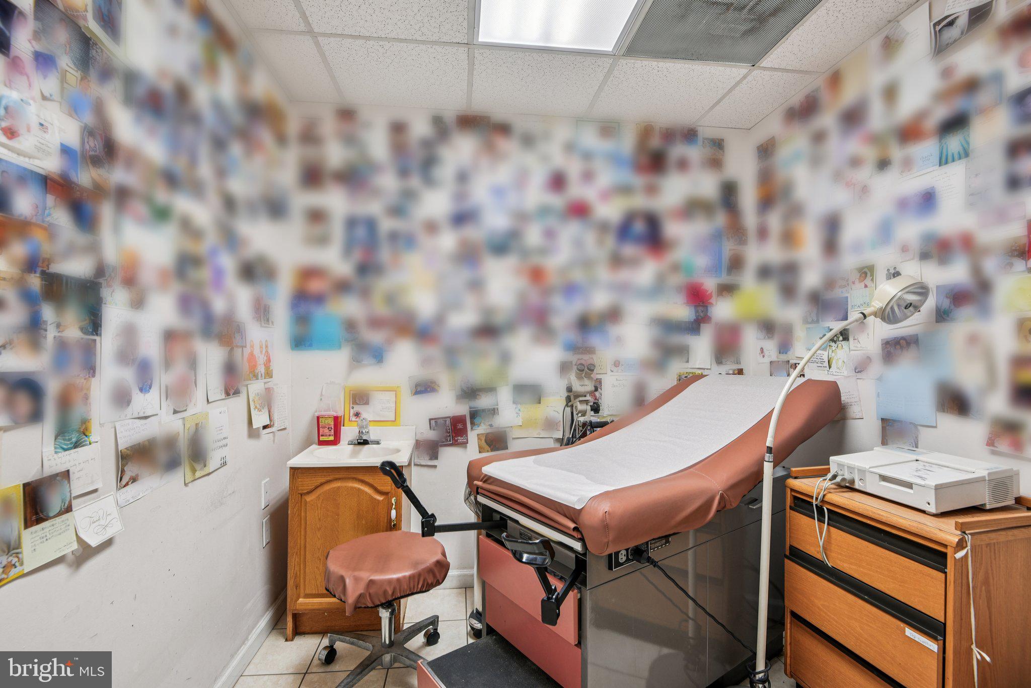 GAITHERSBURG - Commercial Sale