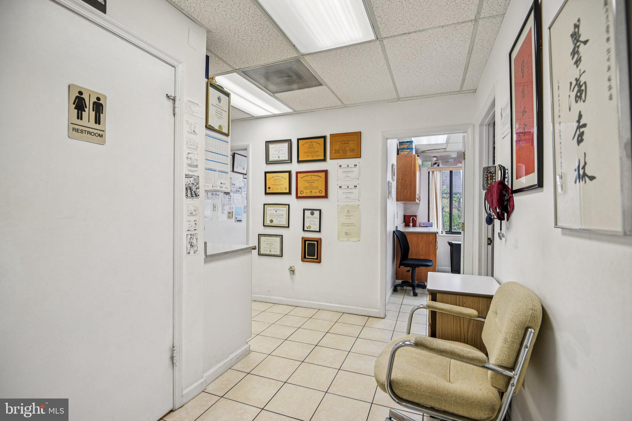 GAITHERSBURG - Commercial Sale