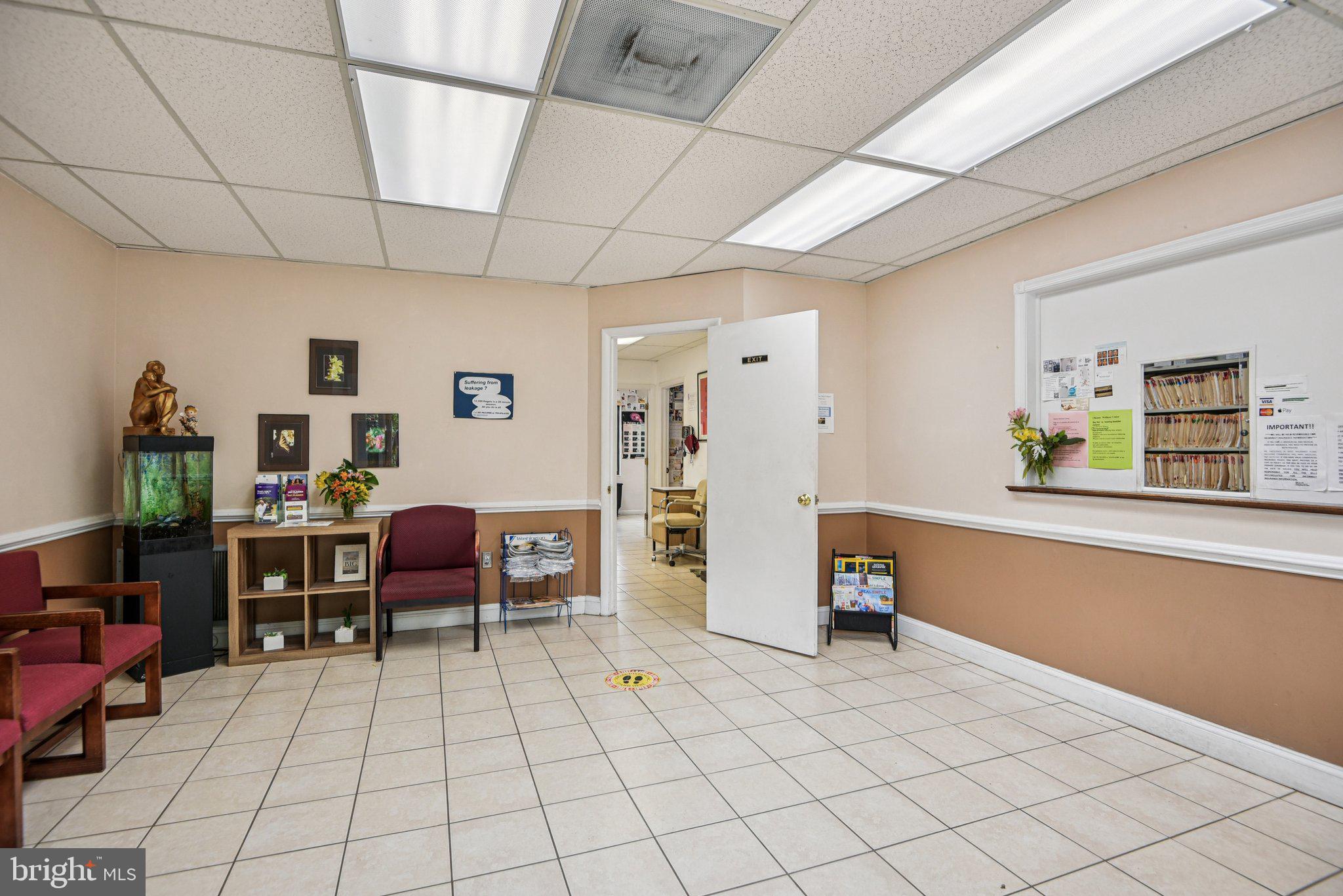 GAITHERSBURG - Commercial Sale