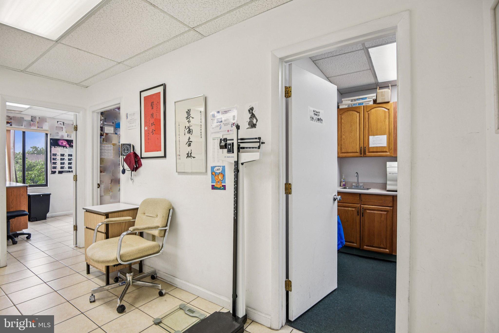 GAITHERSBURG - Commercial Sale