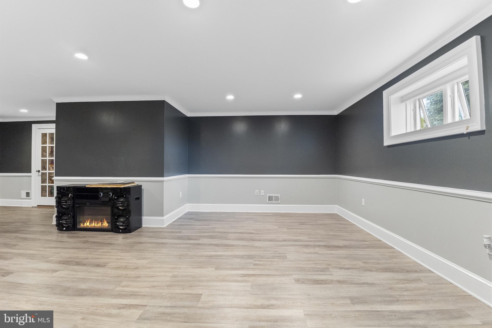 TIMBERLINE PARK - Residential