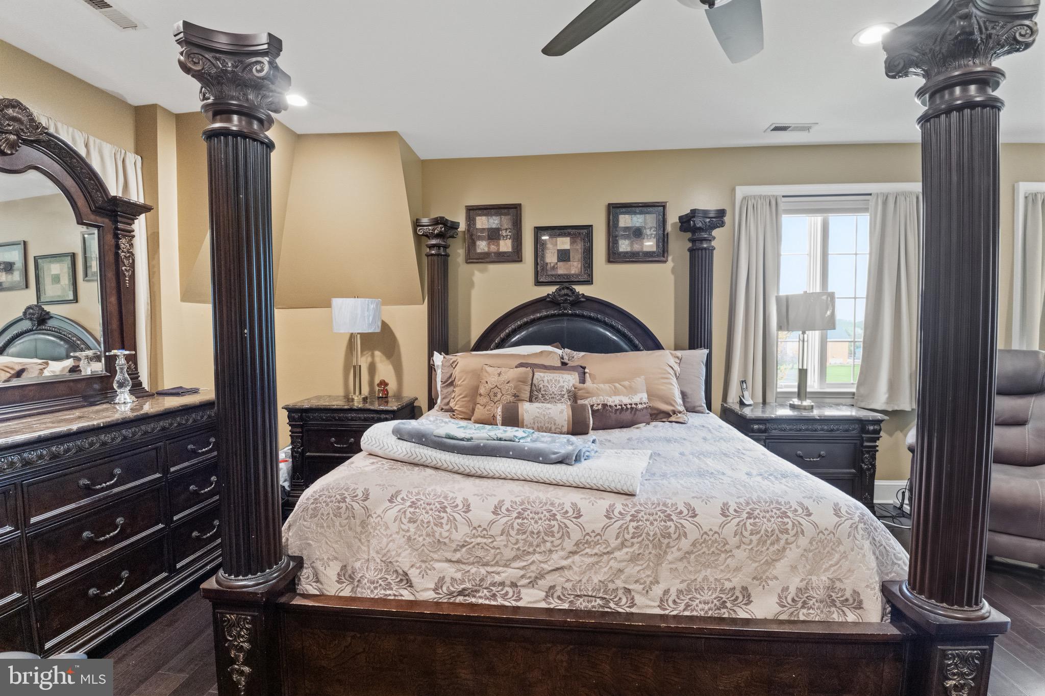 TIMBERLINE PARK - Residential