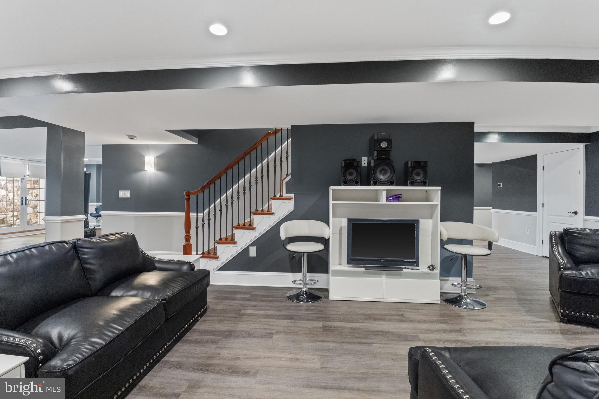 TIMBERLINE PARK - Residential