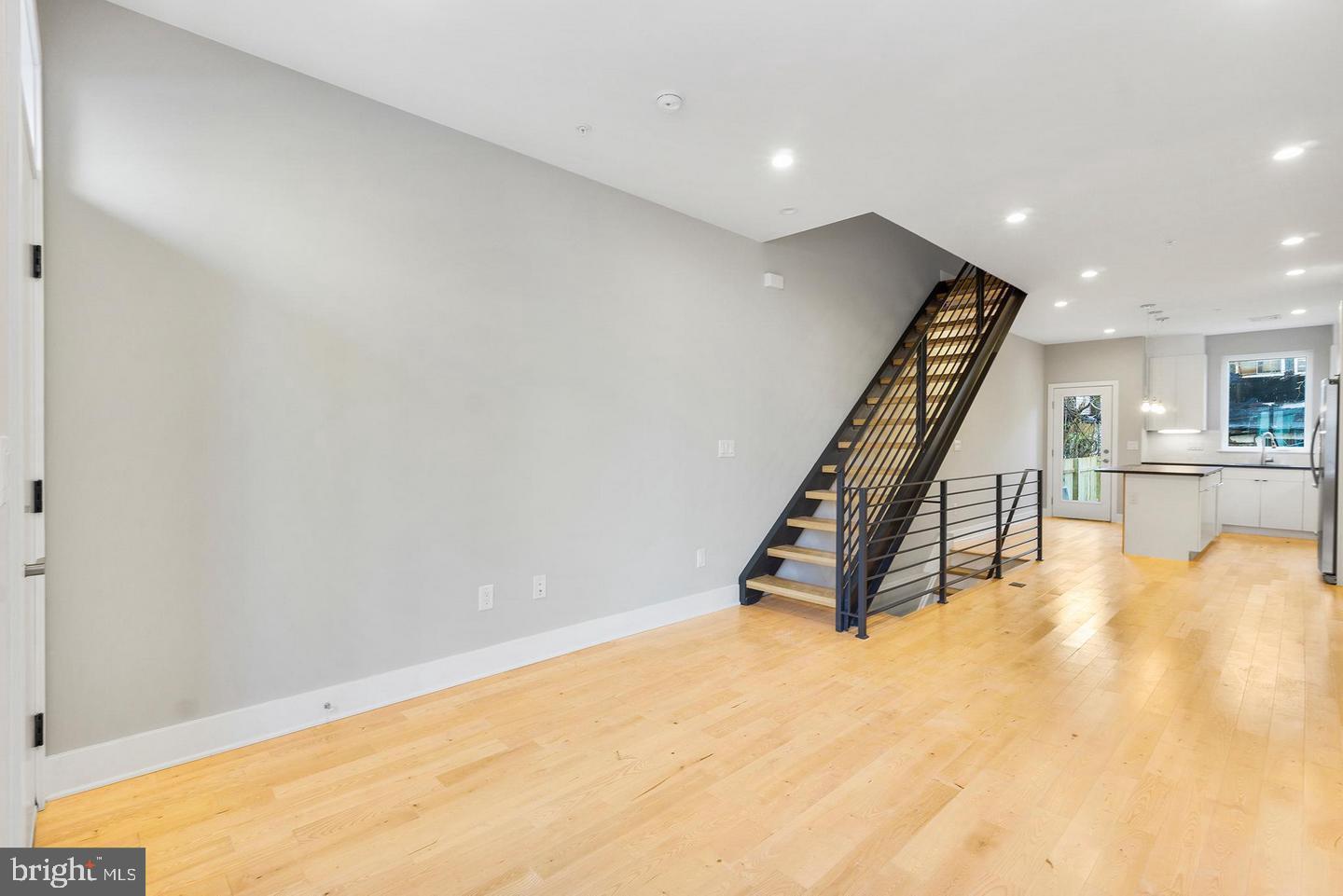 GRAYS FERRY - Residential