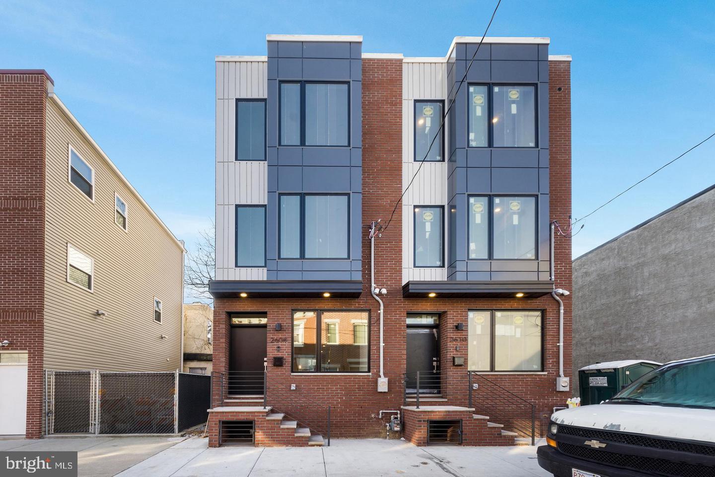 GRAYS FERRY - Residential