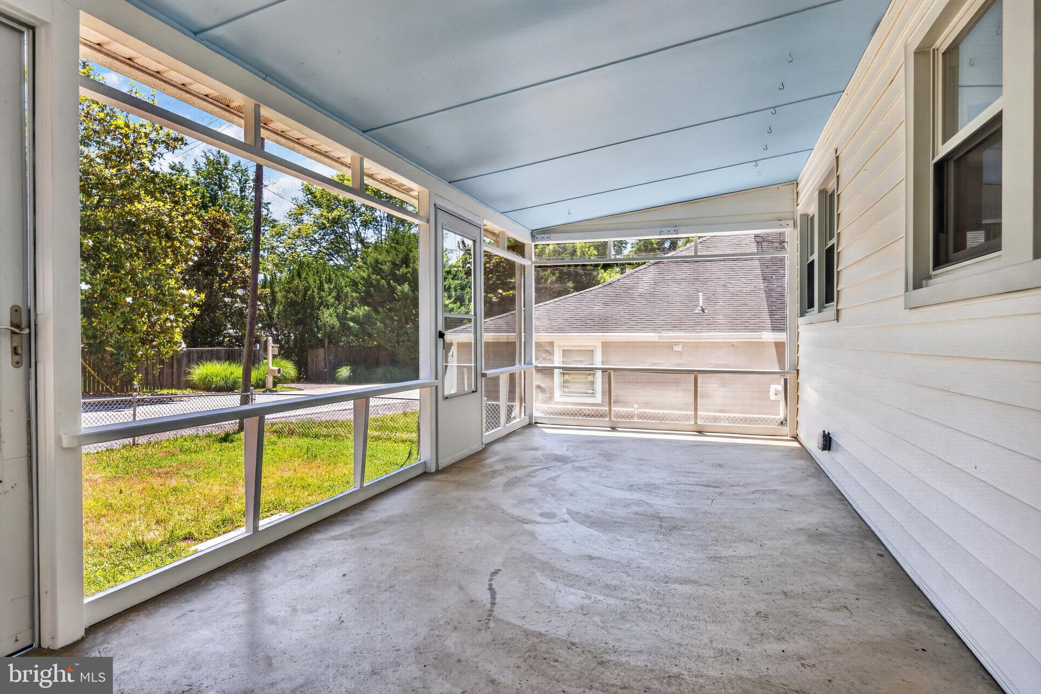 WEEMS CREEK - Residential