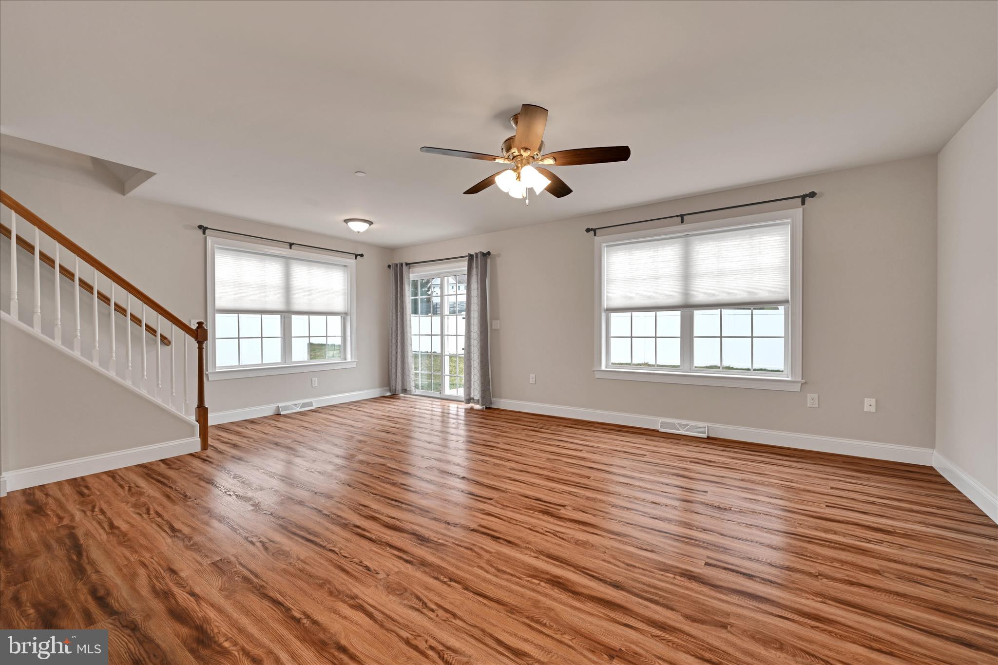 CEDAR HOLLOW - Residential