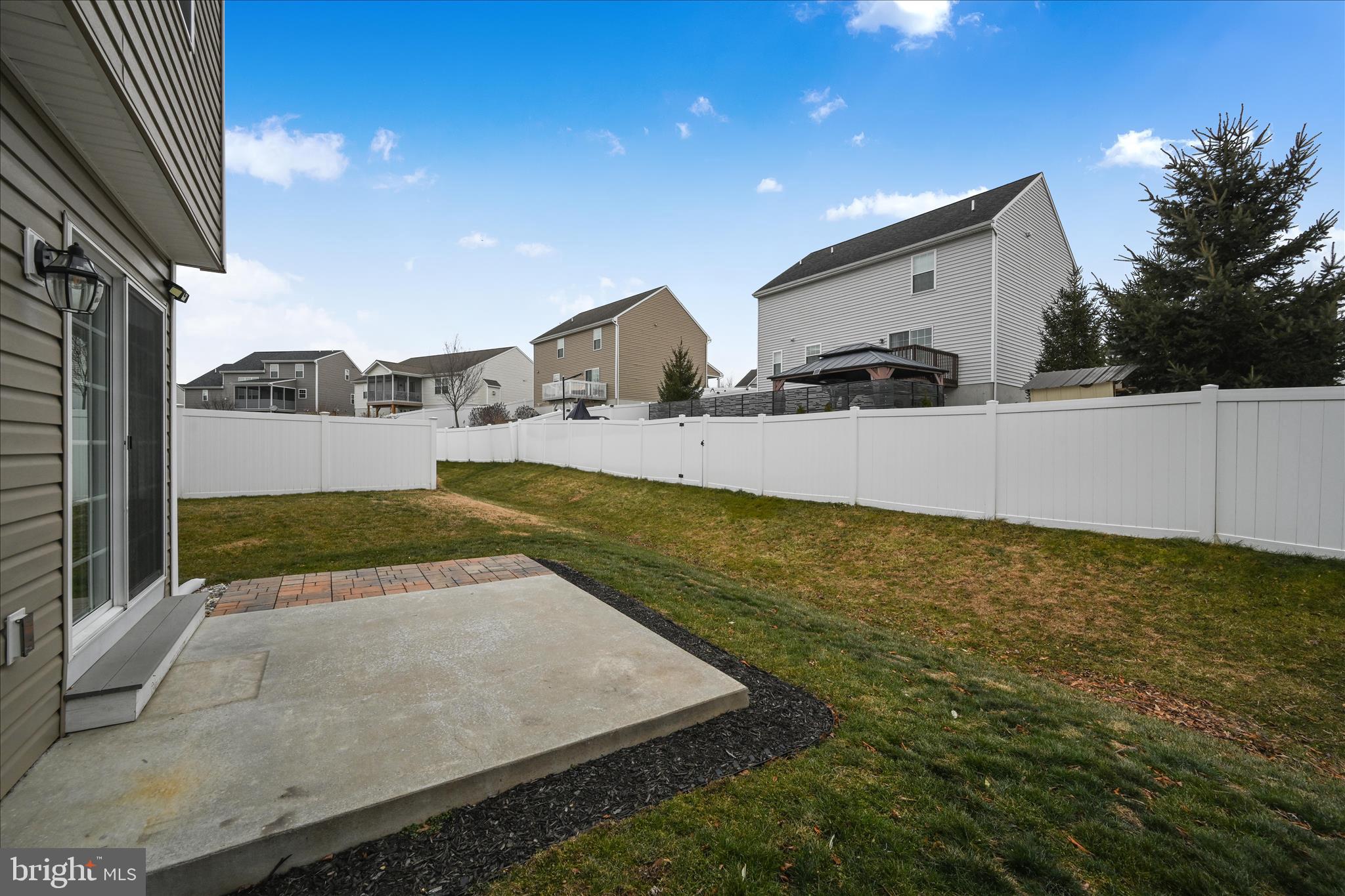 CEDAR HOLLOW - Residential