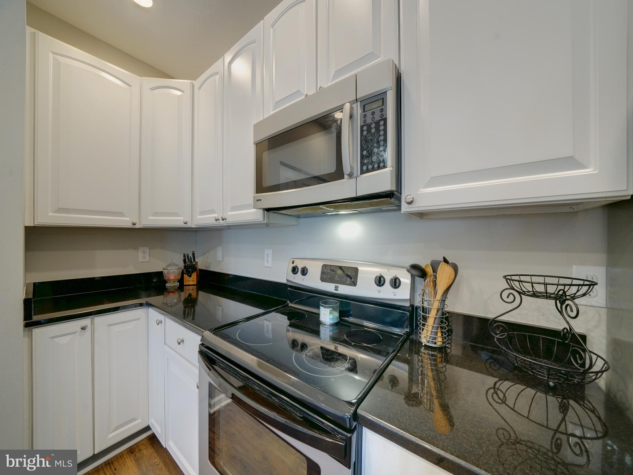 PINEY ORCHARD - Residential