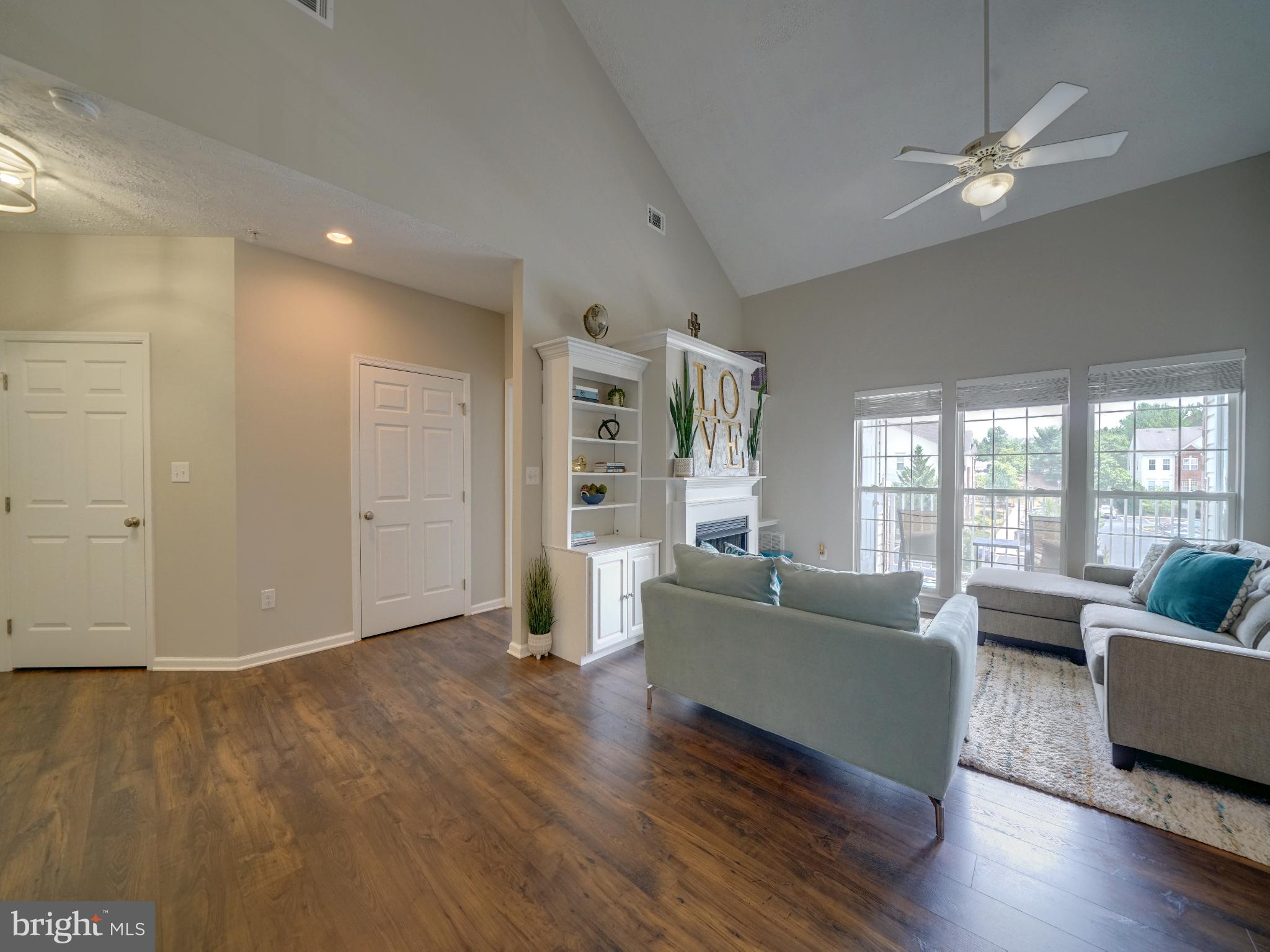 PINEY ORCHARD - Residential