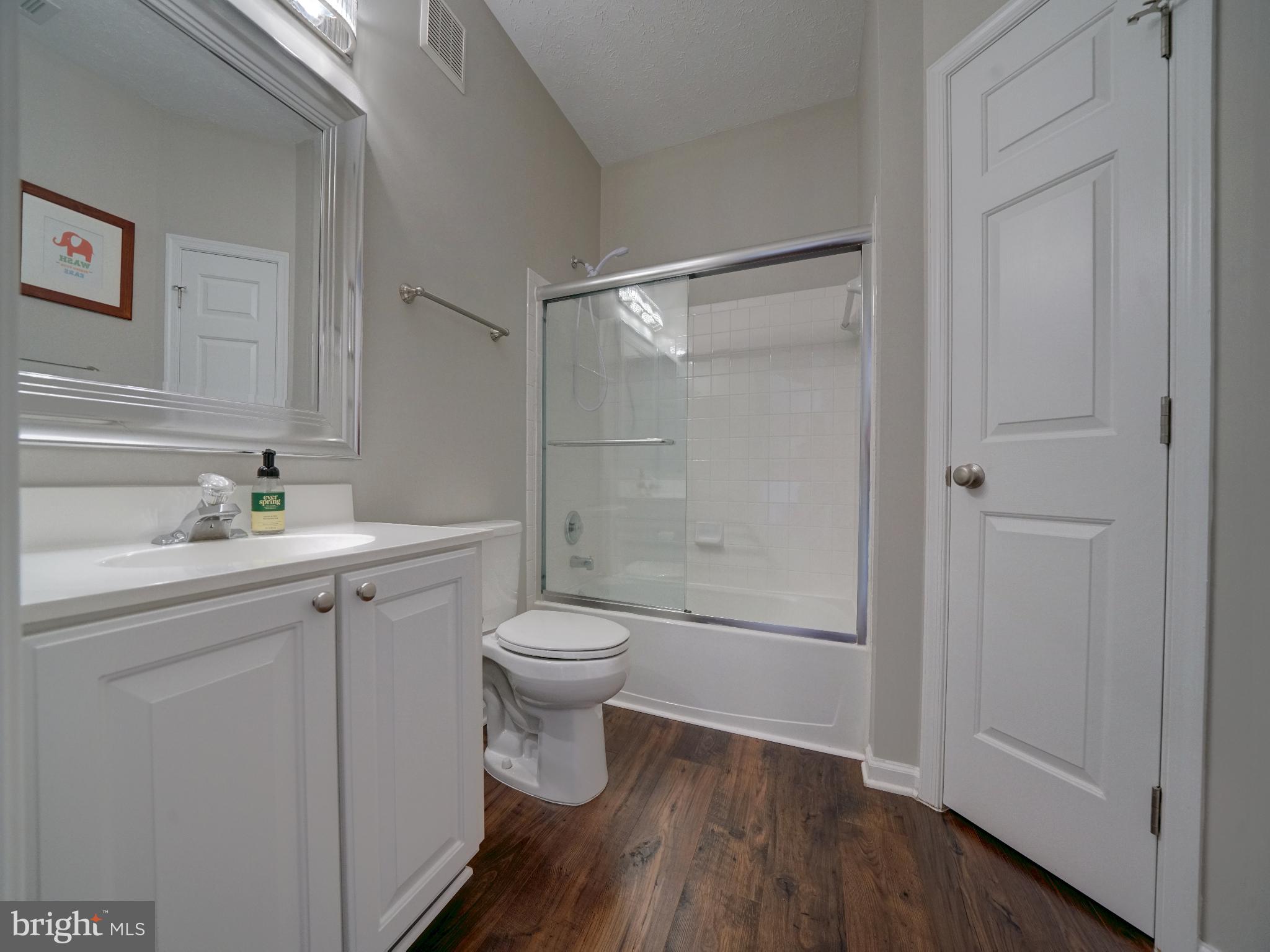 PINEY ORCHARD - Residential