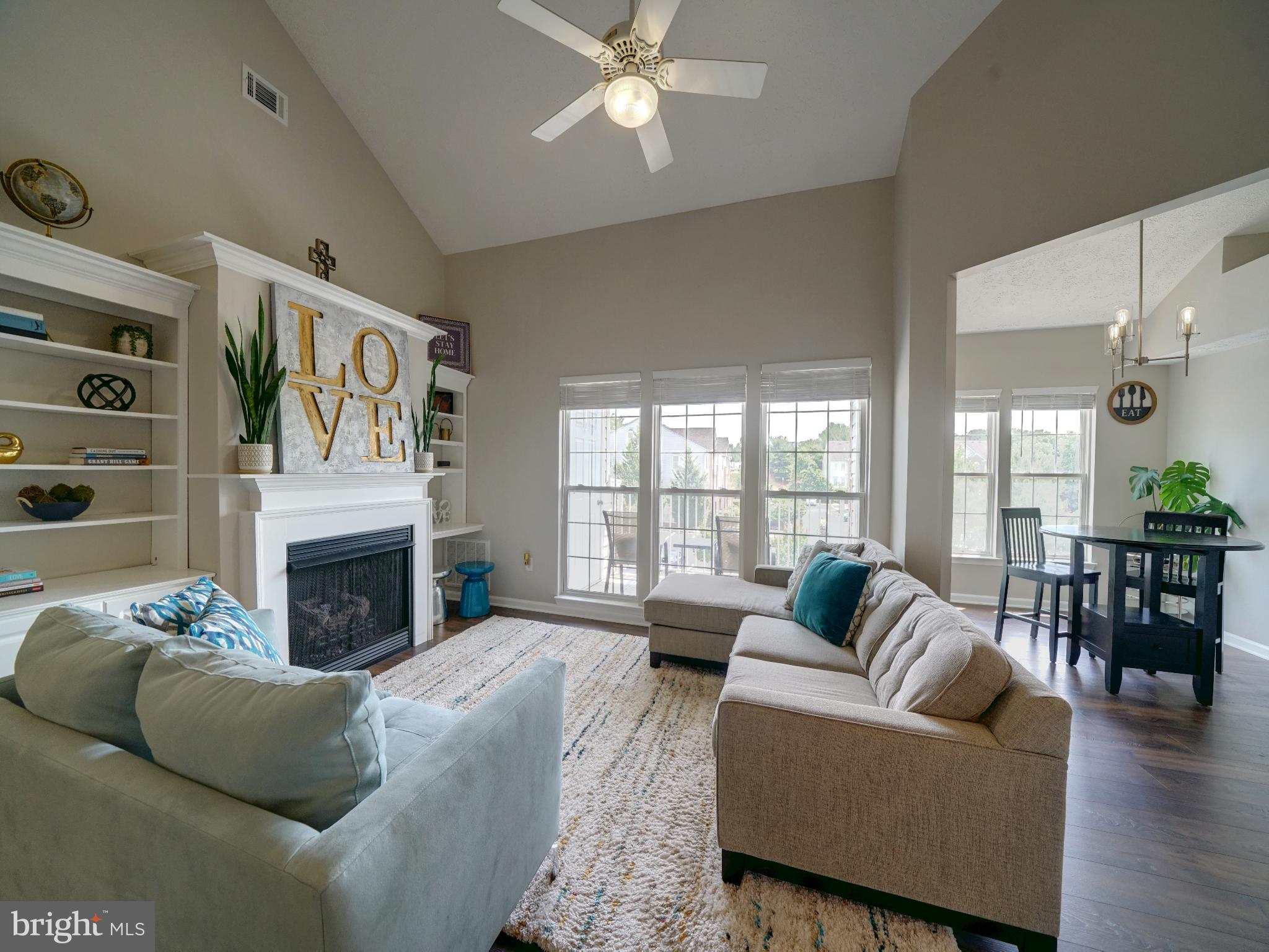 PINEY ORCHARD - Residential