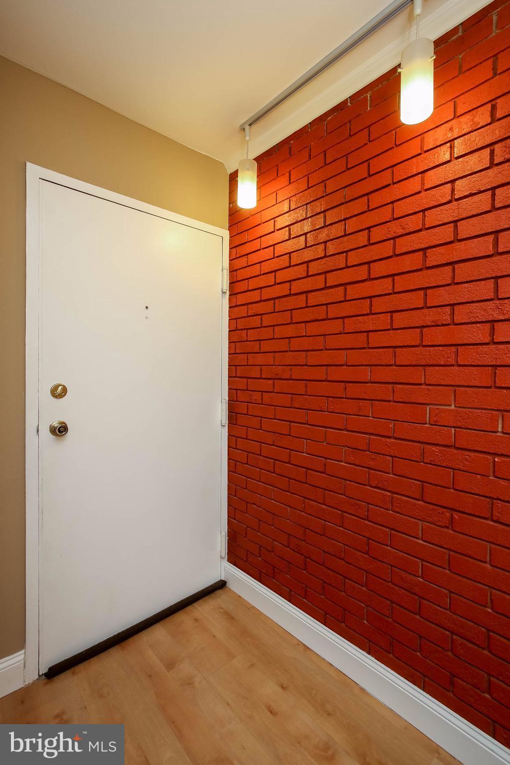 DEERING WOODS - Residential