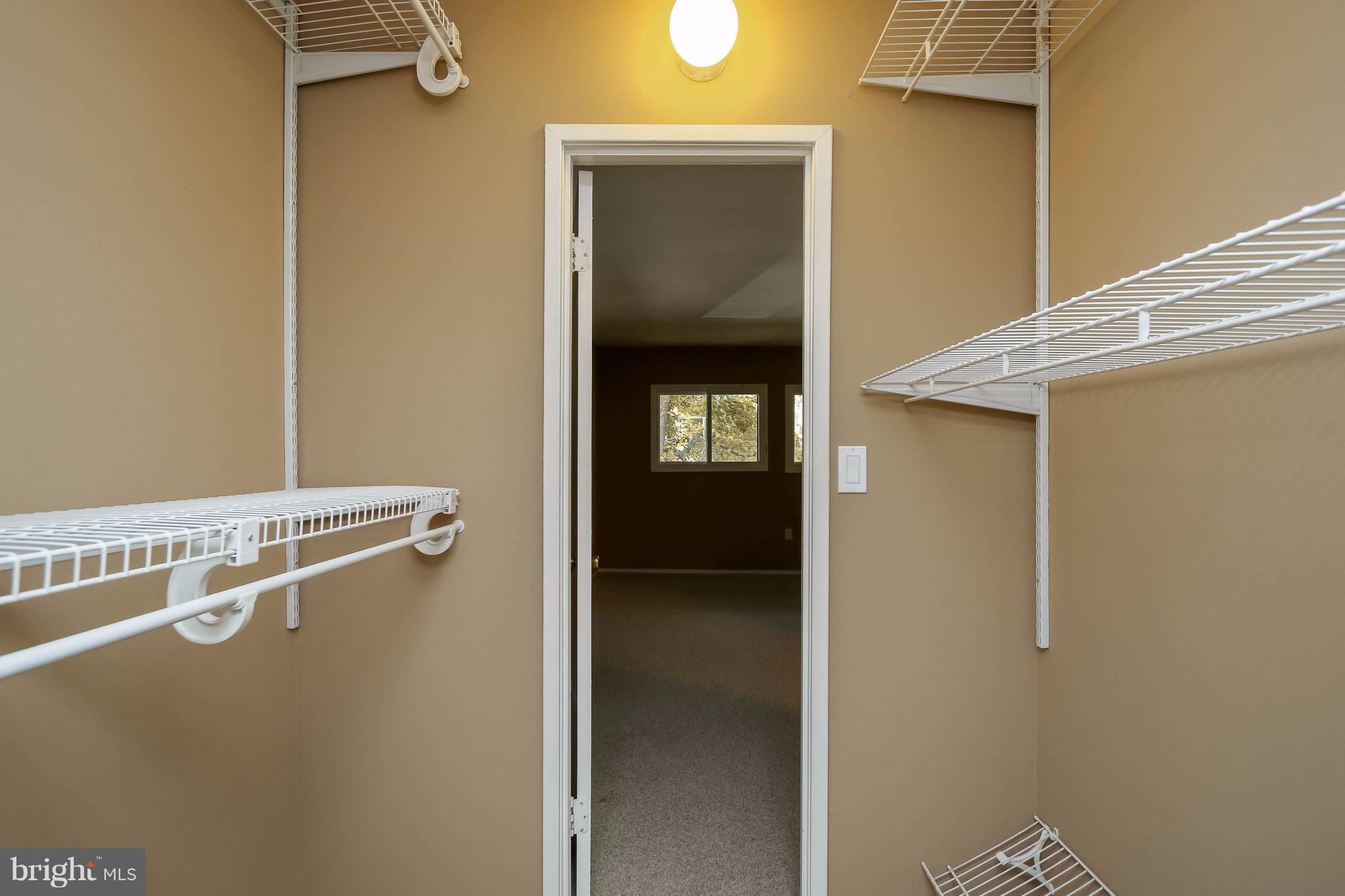 DEERING WOODS - Residential