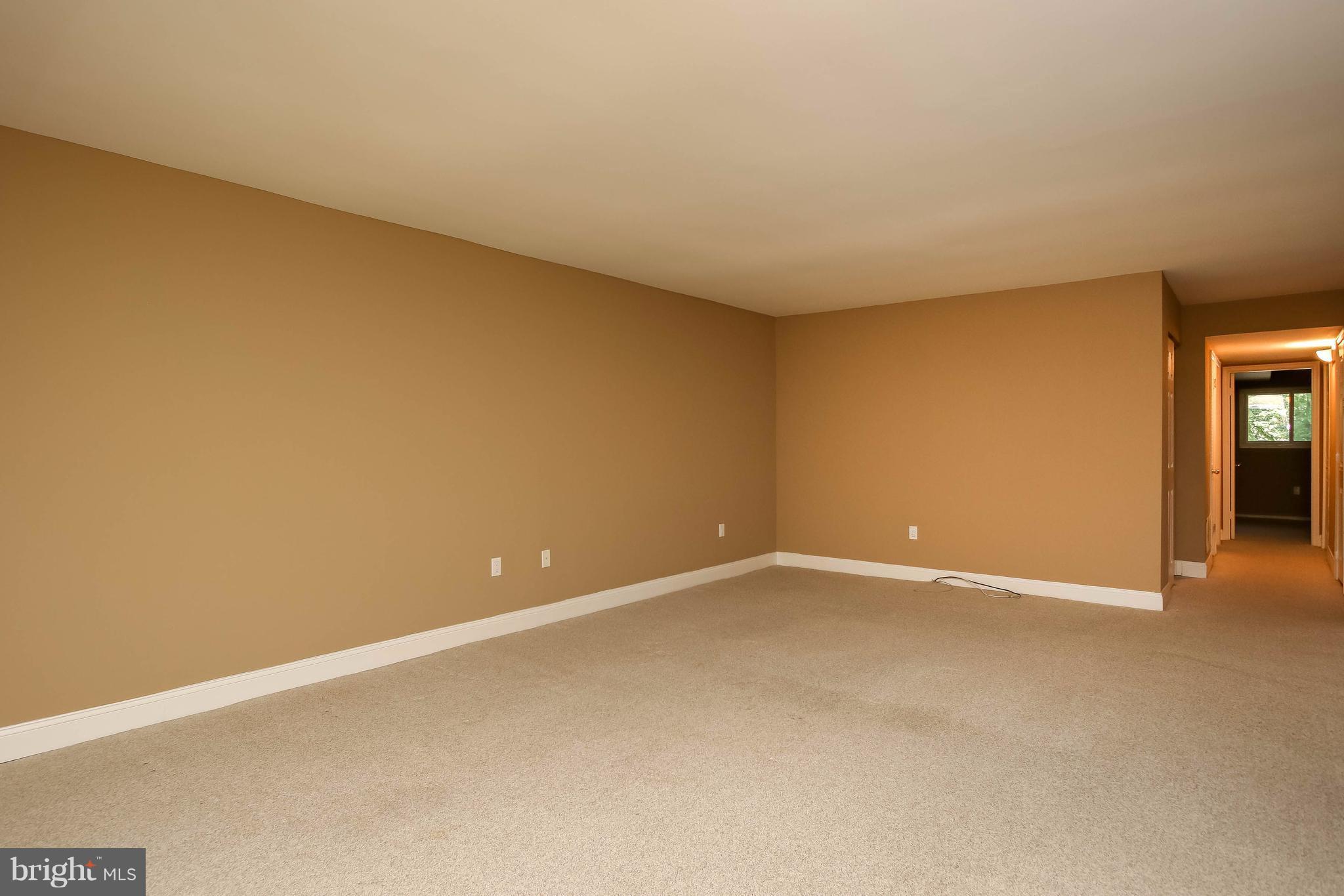 DEERING WOODS - Residential