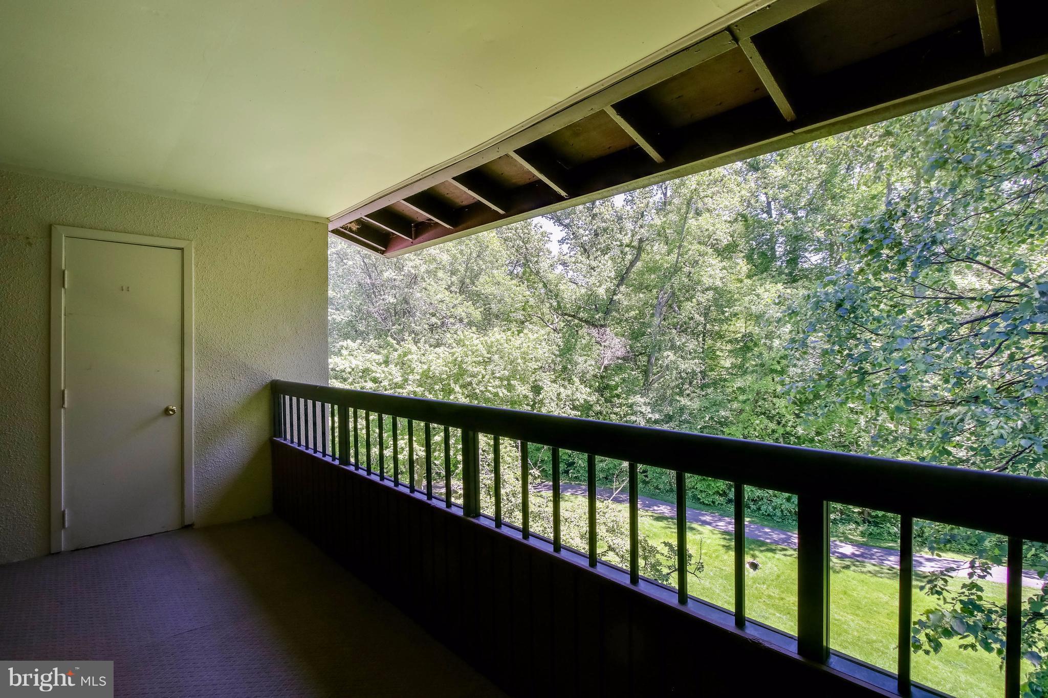 DEERING WOODS - Residential