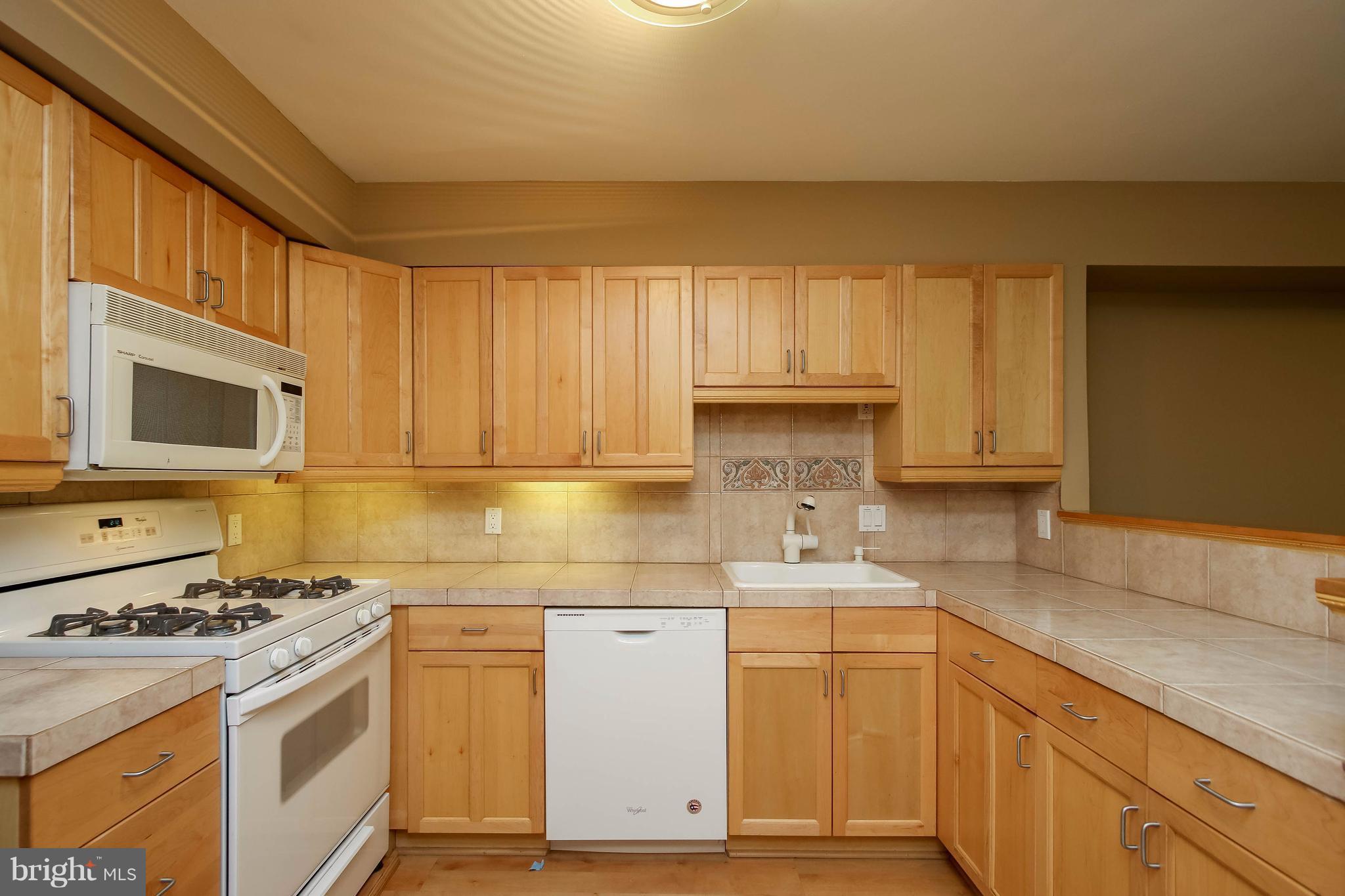 DEERING WOODS - Residential