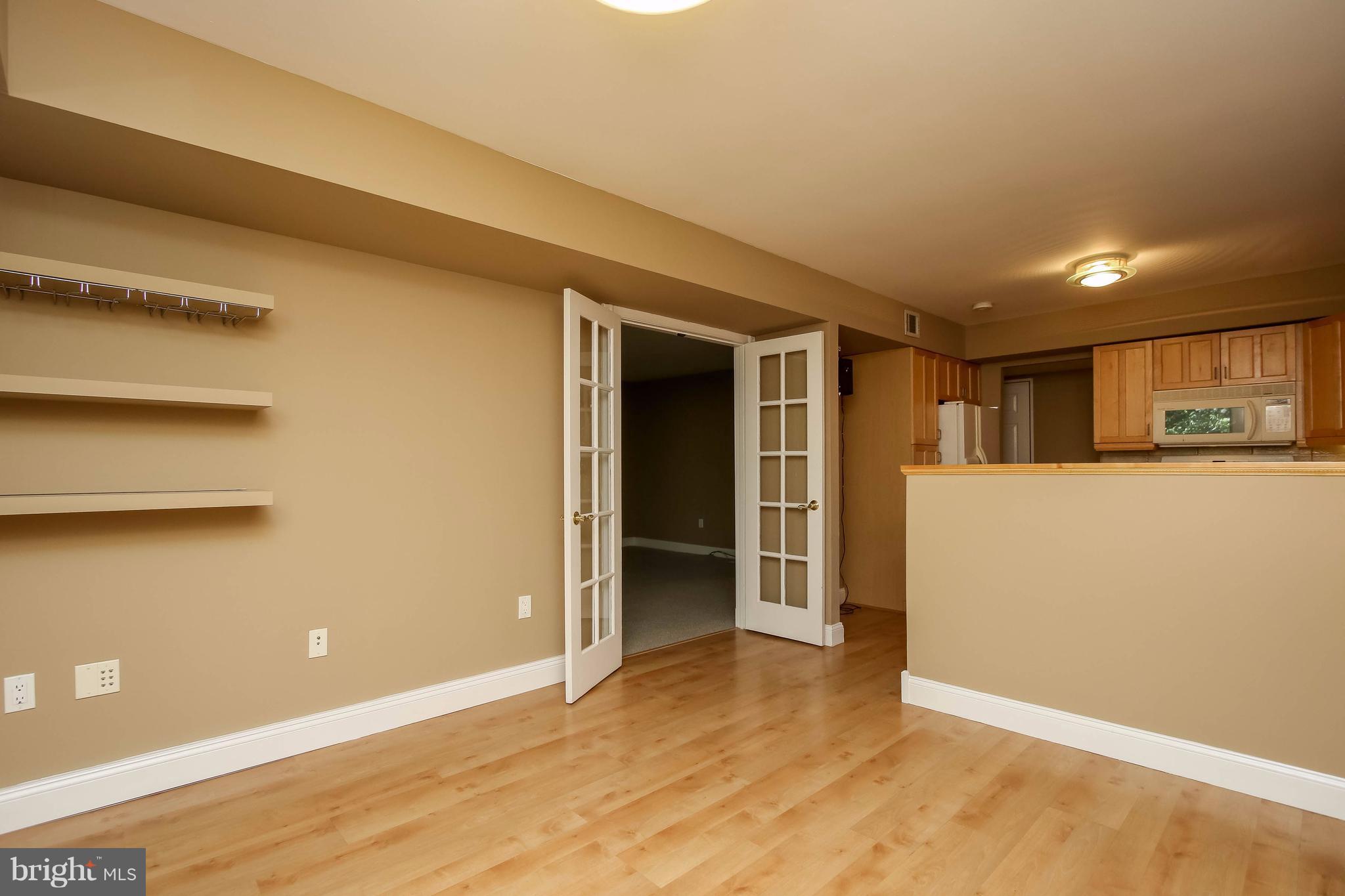 DEERING WOODS - Residential