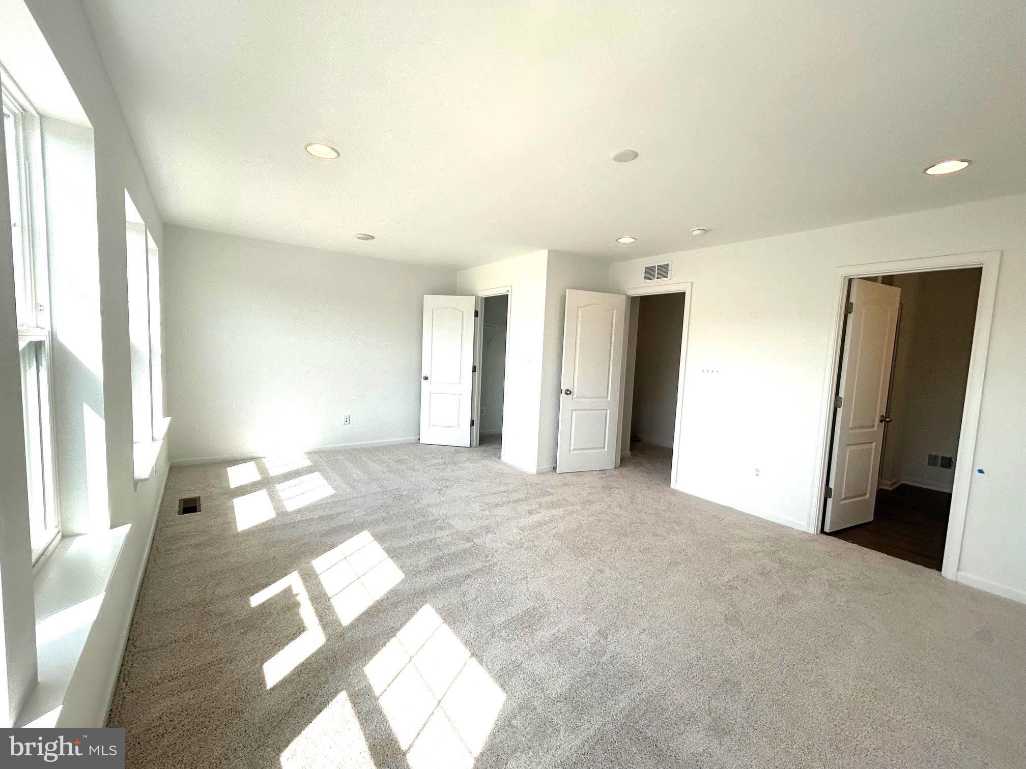 MARTINSBURG STATION - Residential