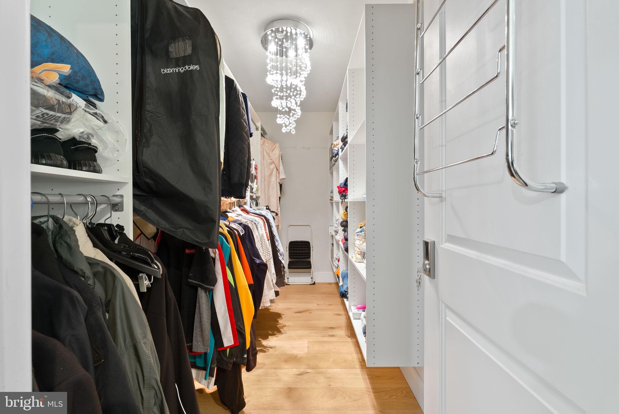 MANTUA - Residential