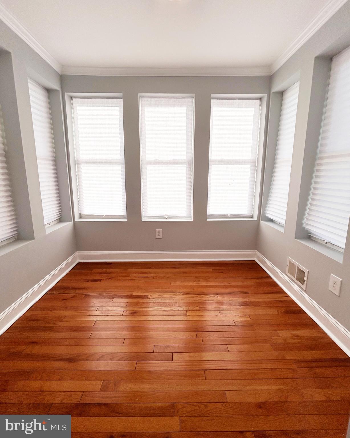 RICHNOR SPRINGS - Residential