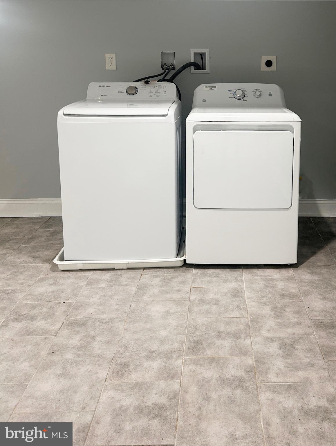 RICHNOR SPRINGS - Residential