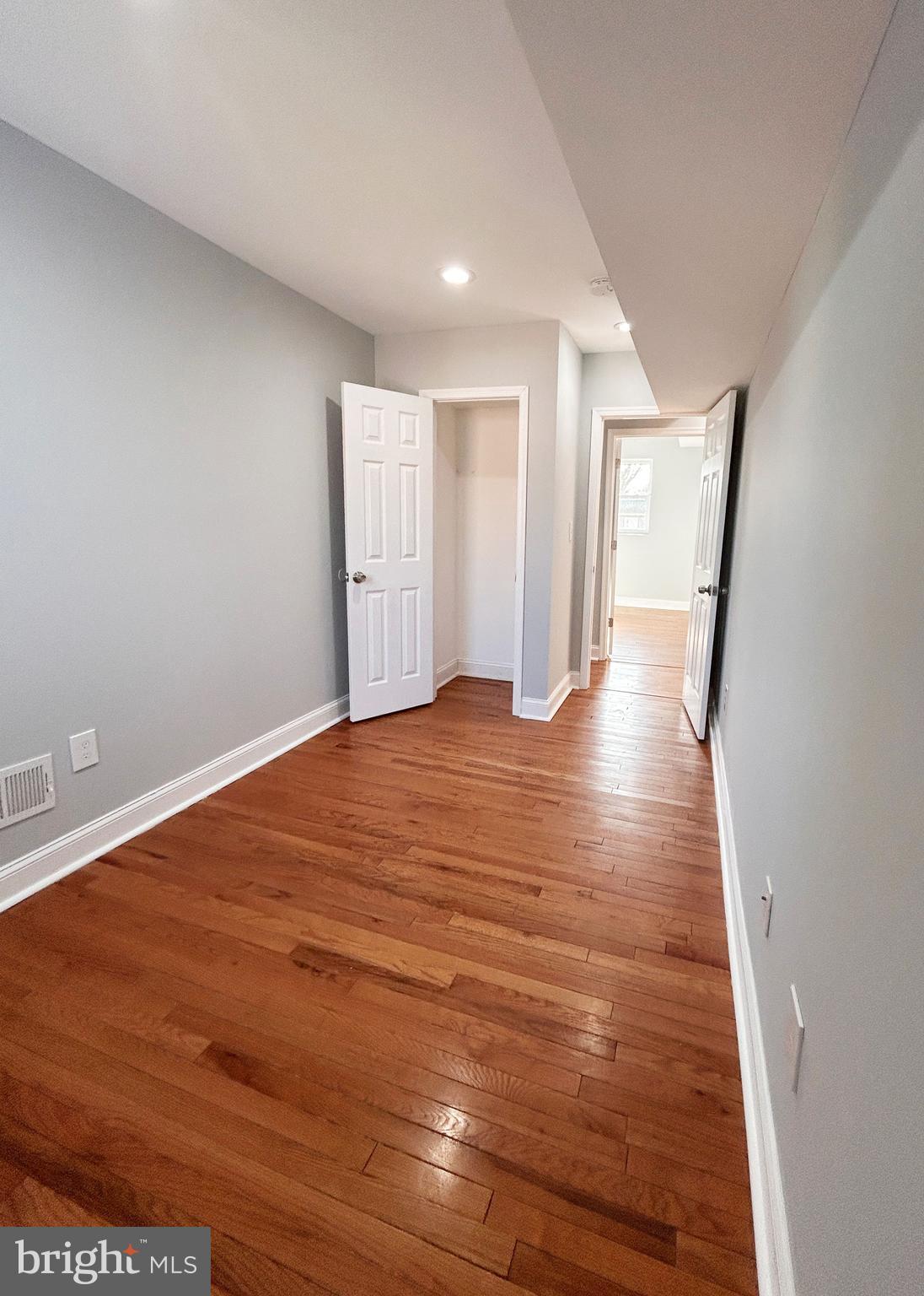 RICHNOR SPRINGS - Residential