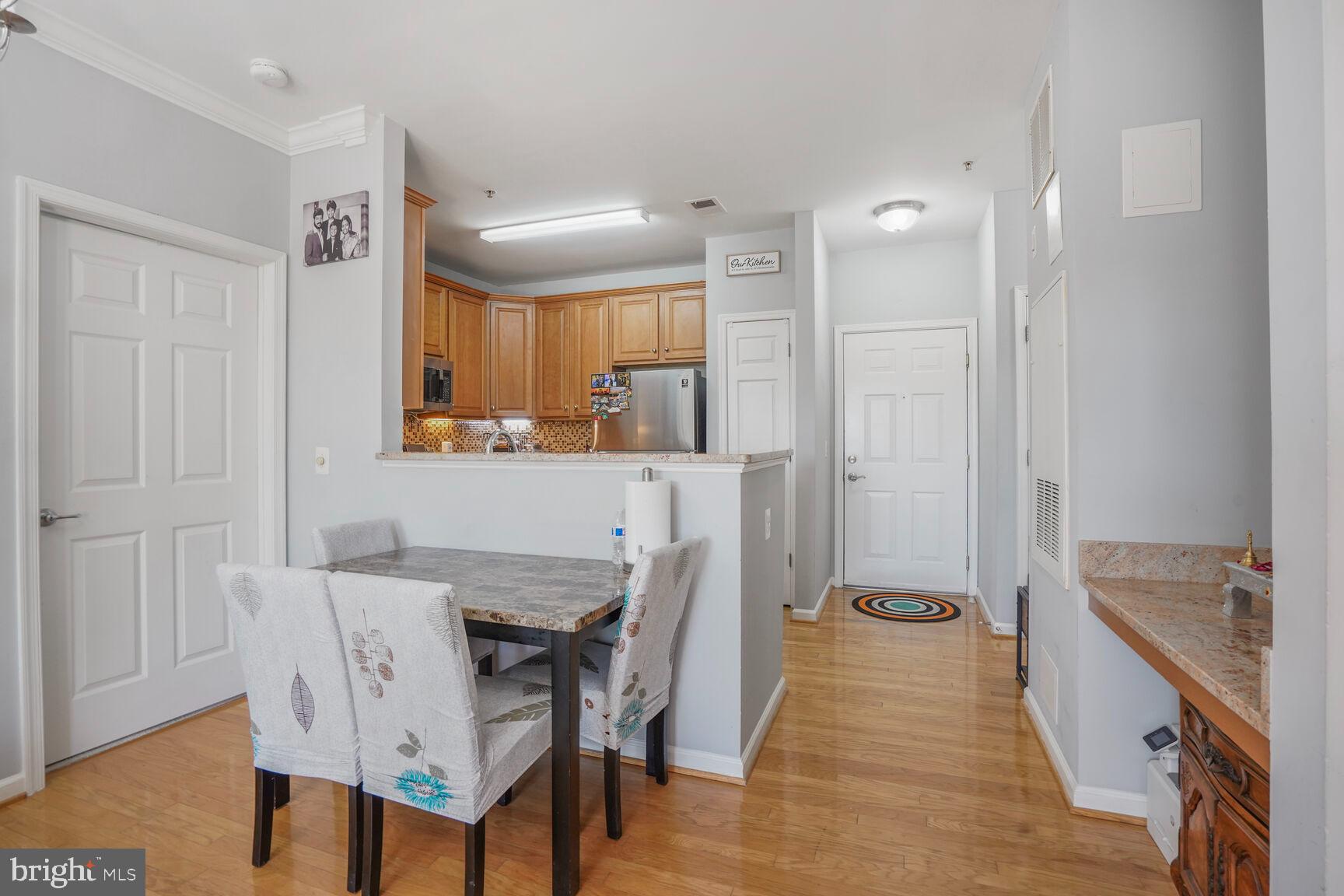 CHANTILLY PARK - Residential