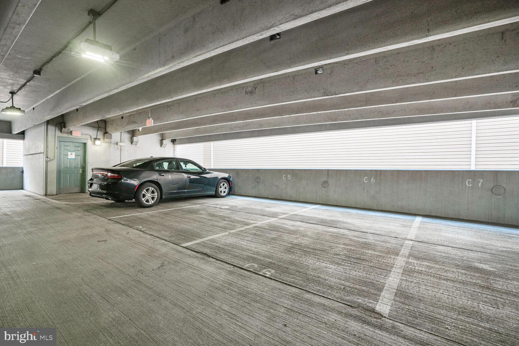 CHANTILLY PARK - Residential