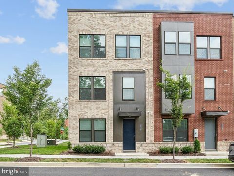 4340 ROLAND HEIGHTS AVENUE BALTIMORE MD 21211