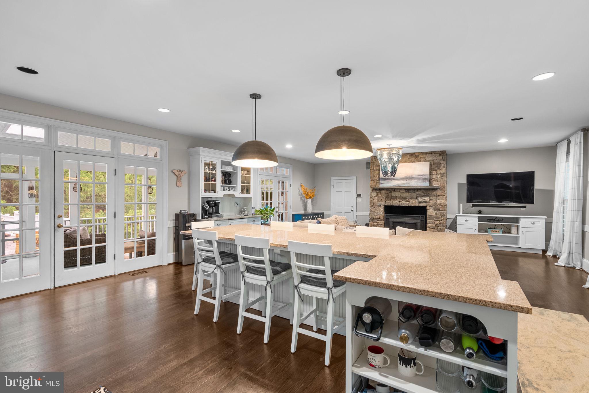 GLEN MILL KNOLLS - Residential