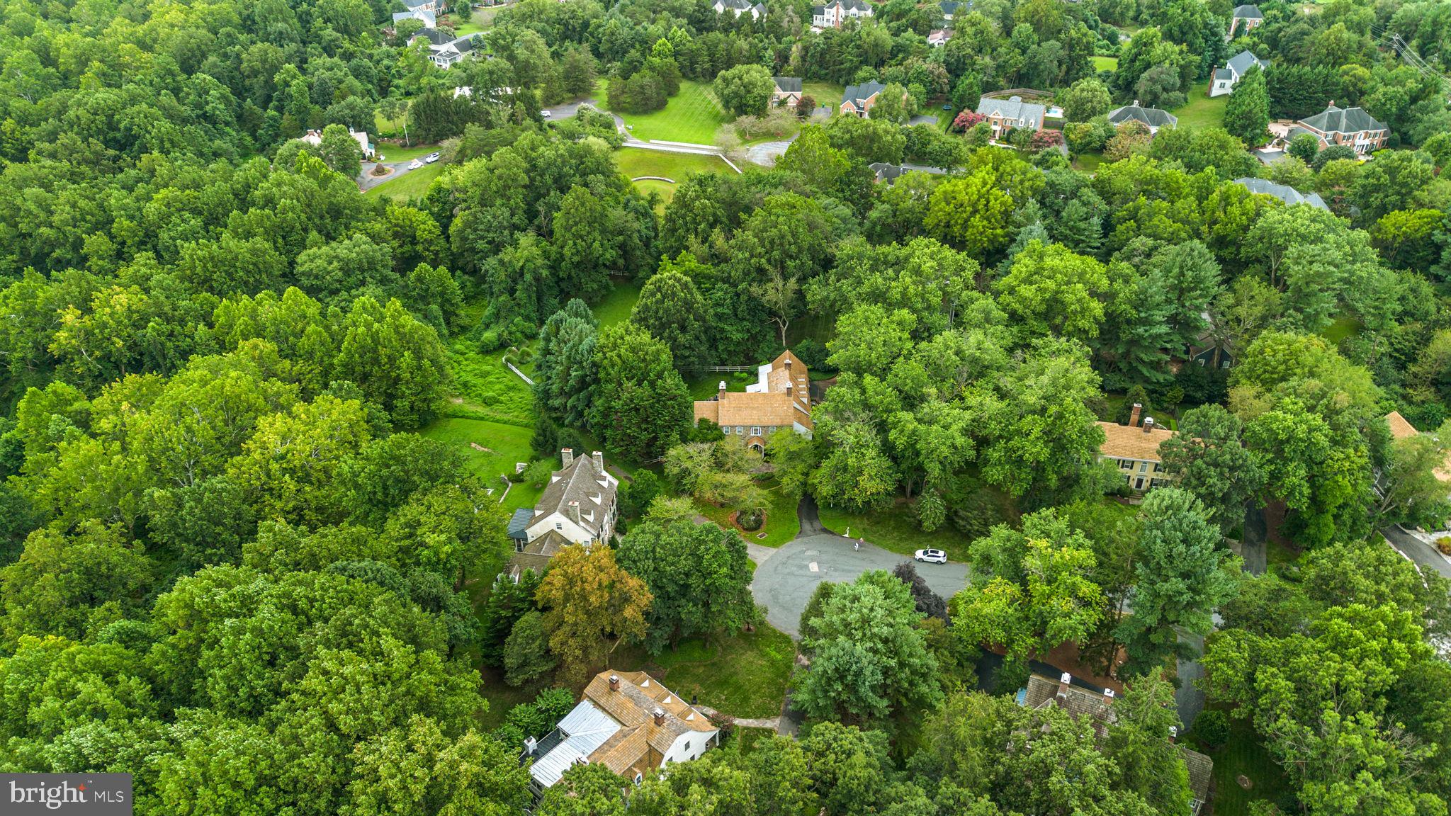 GLEN MILL KNOLLS - Residential