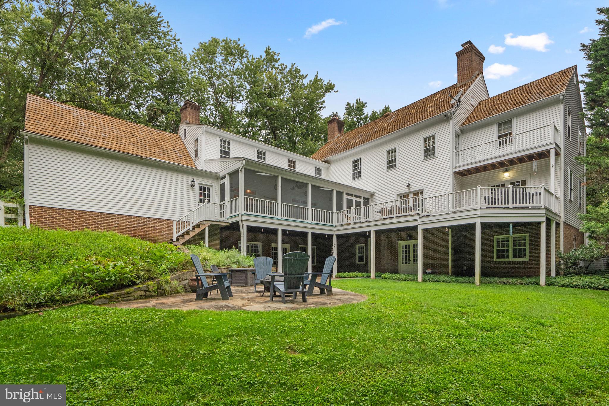 GLEN MILL KNOLLS - Residential