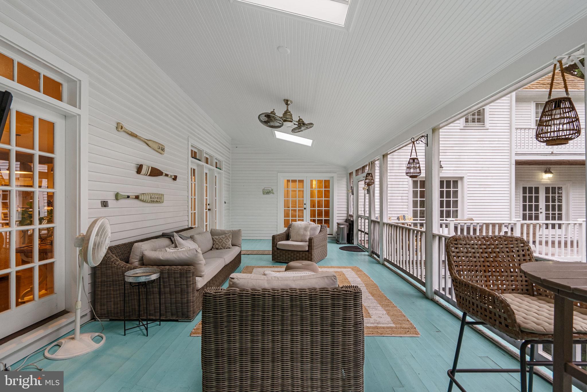 GLEN MILL KNOLLS - Residential