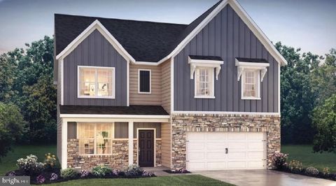 2096 GREGORY DRIVE ALLENTOWN PA 18103