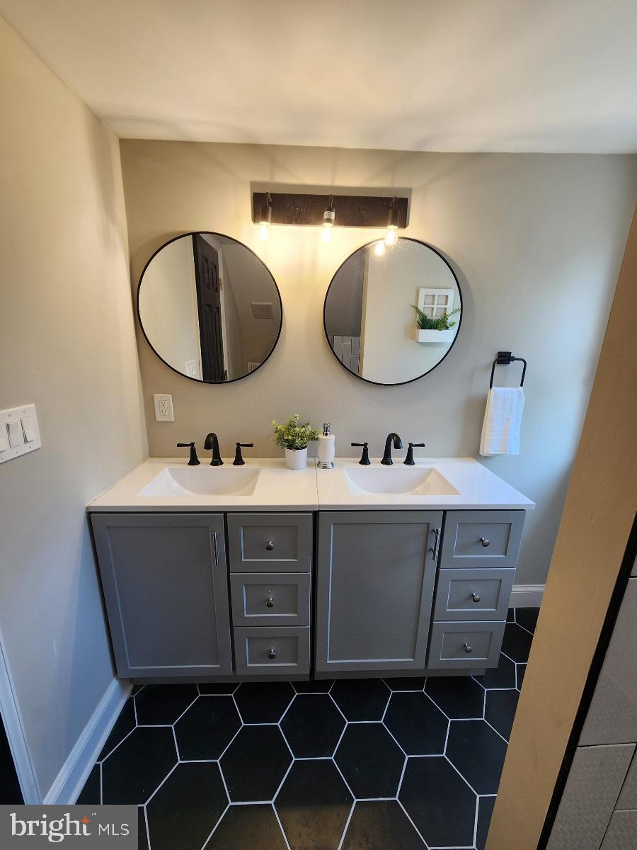 WESTFIELD - Residential