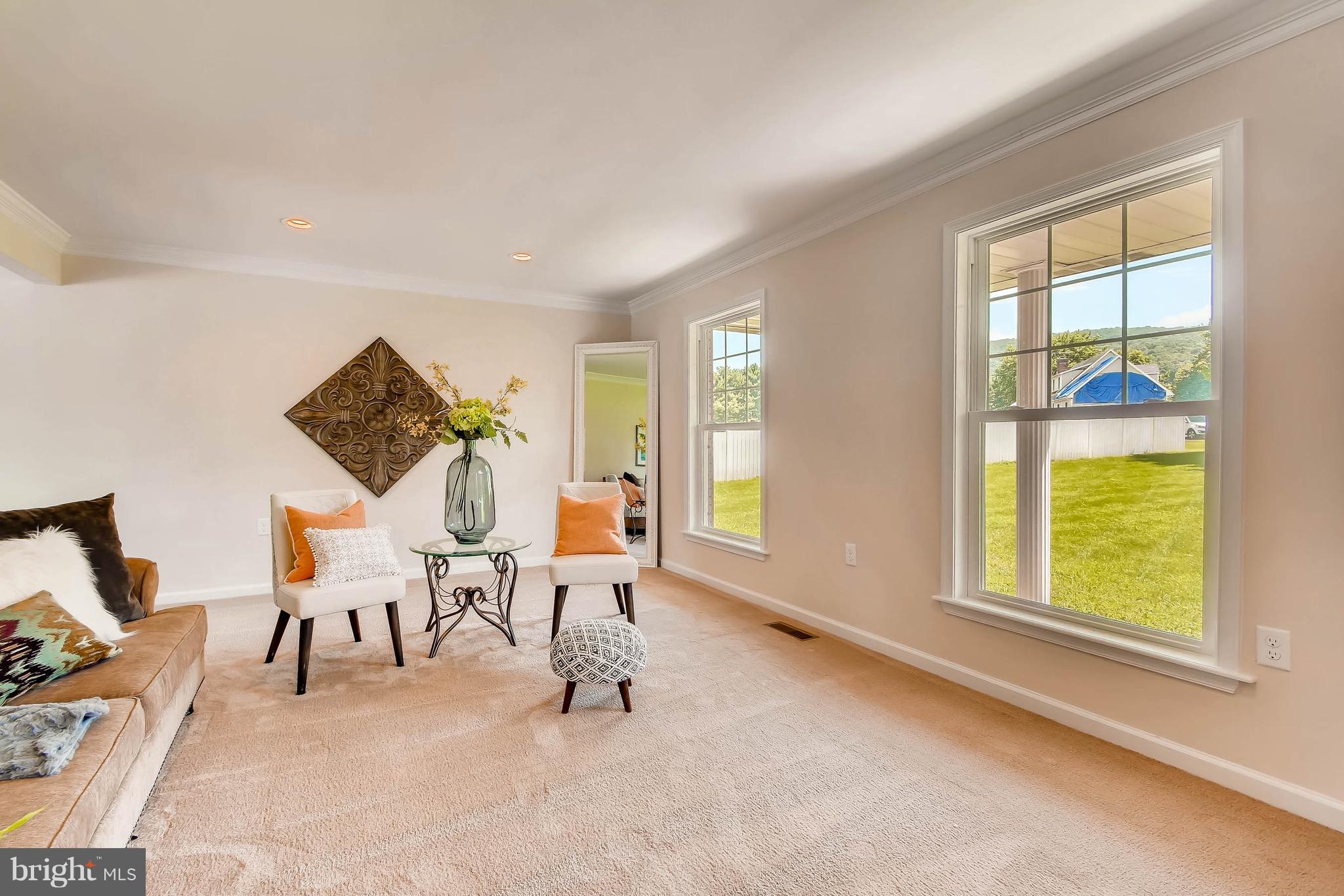 GAMBRILL SOUTH - Residential