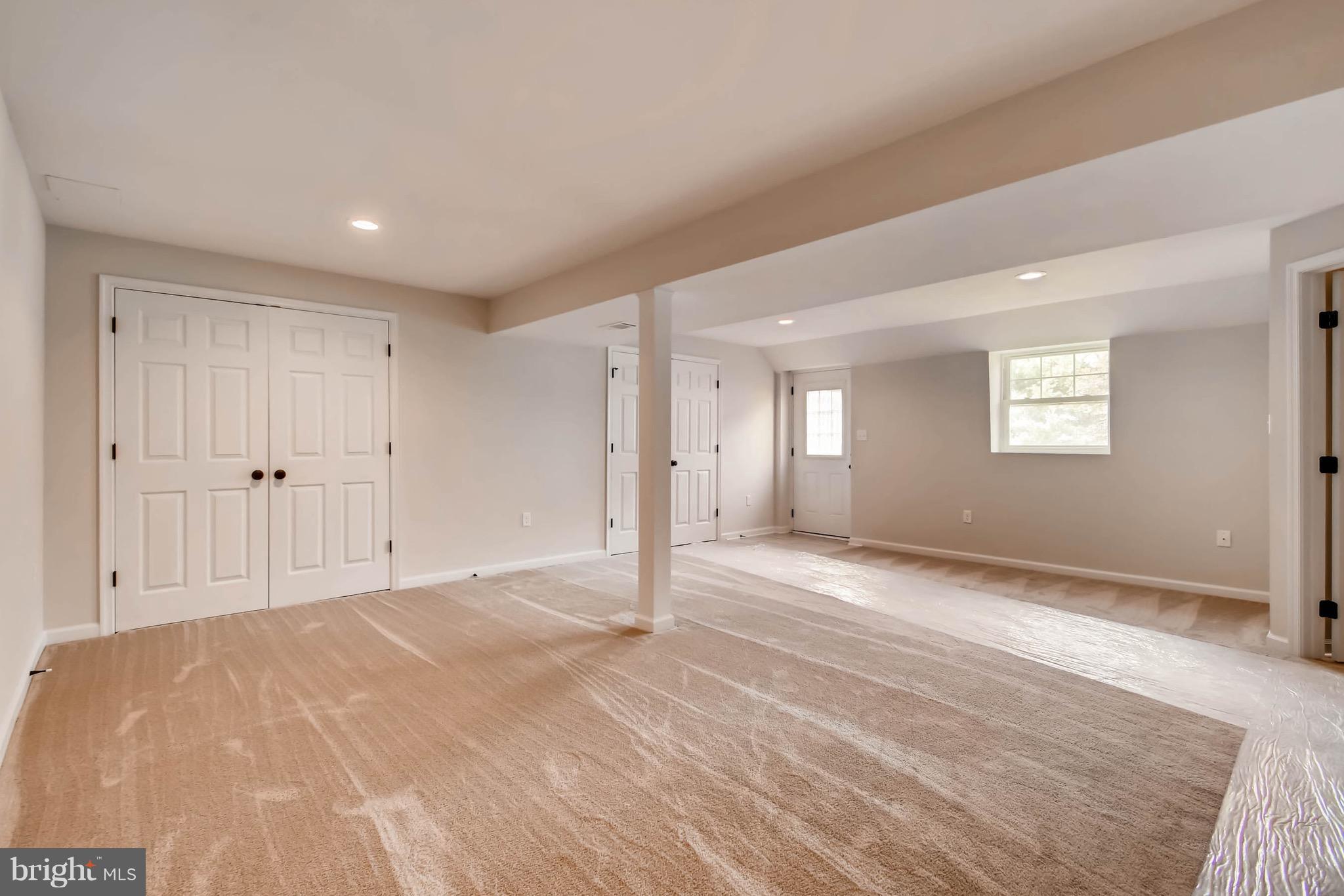 GAMBRILL SOUTH - Residential