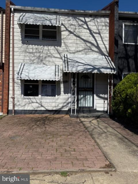 1266 BARNABY TERRACE SE WASHINGTON DC 20032