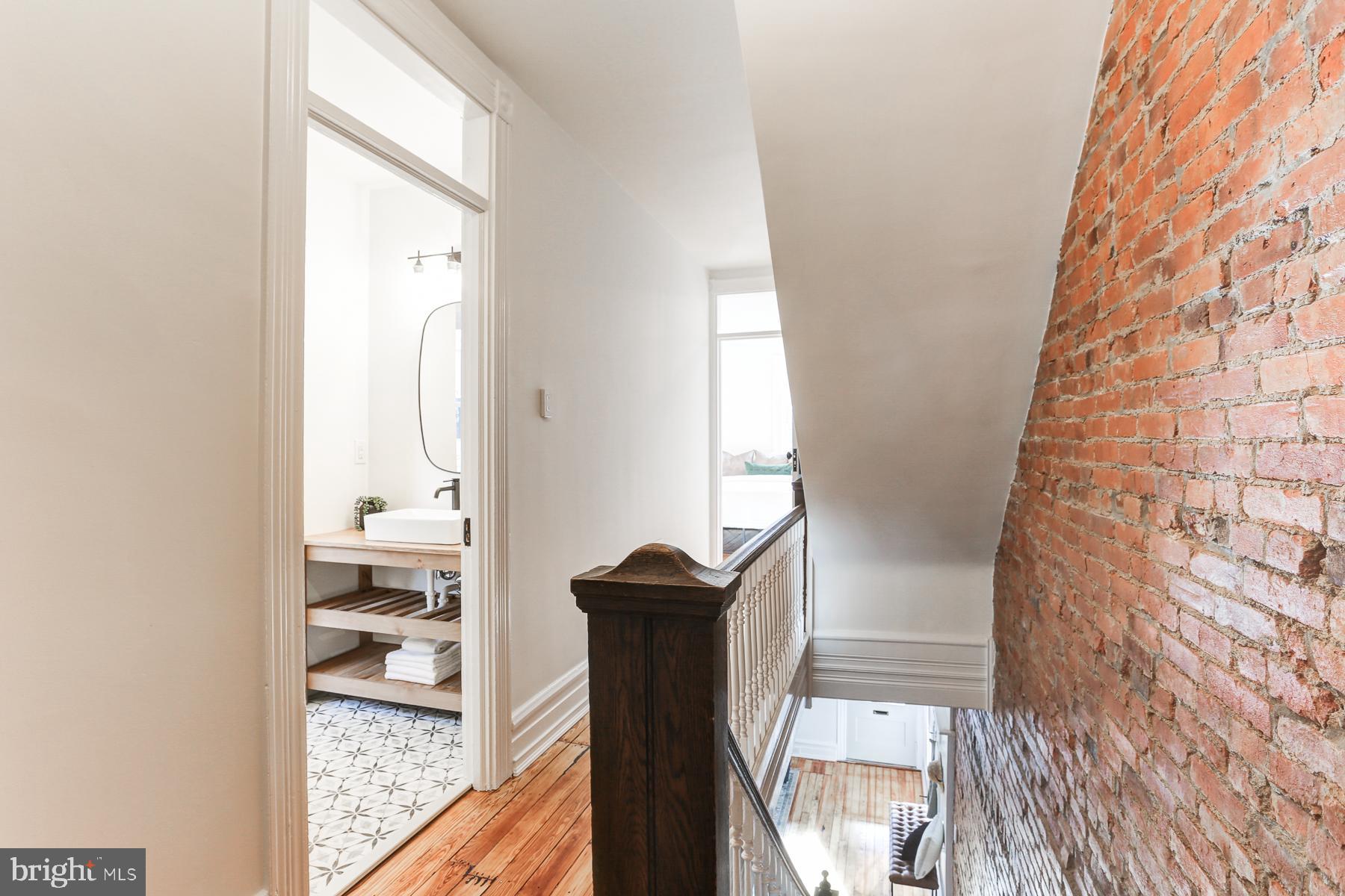 NORTHWEST END OF TOWN - Residential