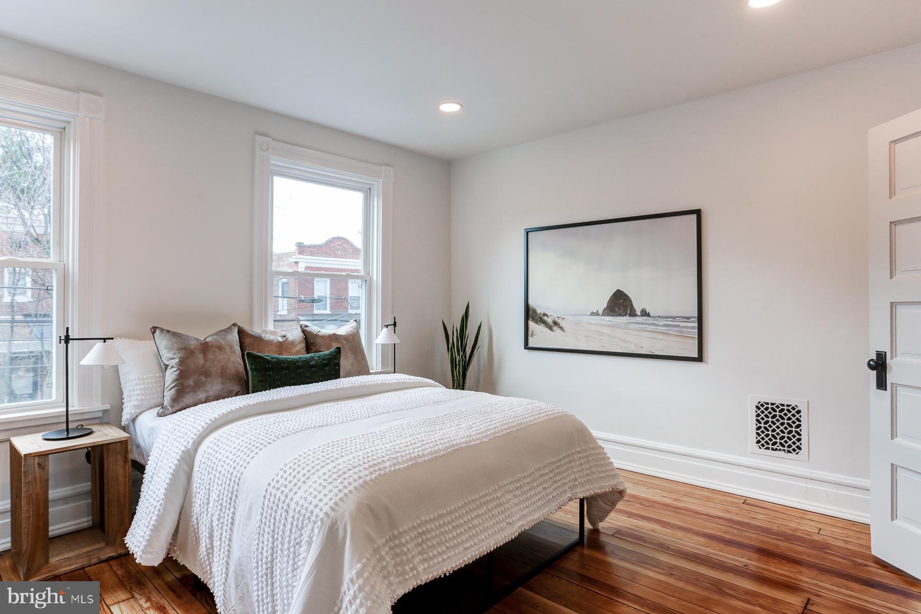 NORTHWEST END OF TOWN - Residential