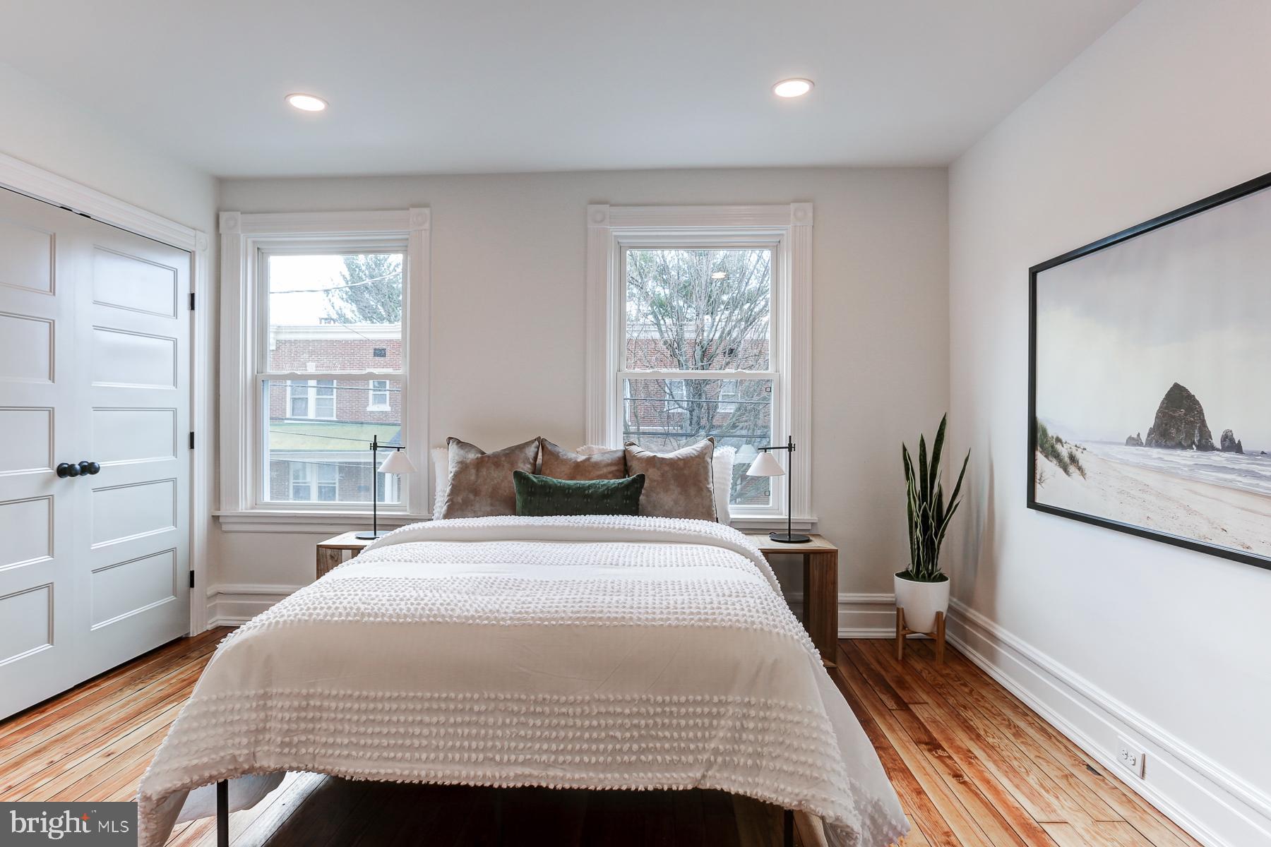 NORTHWEST END OF TOWN - Residential