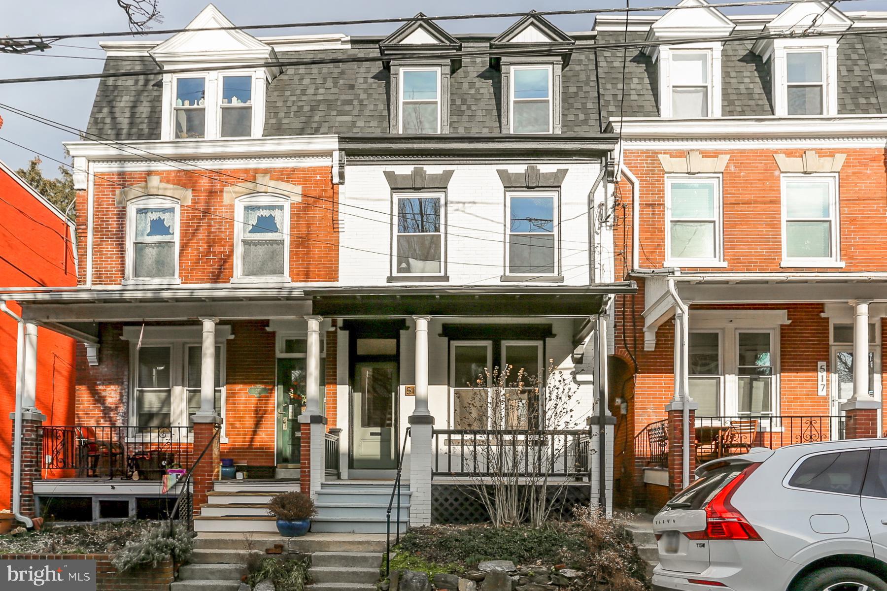 NORTHWEST END OF TOWN - Residential