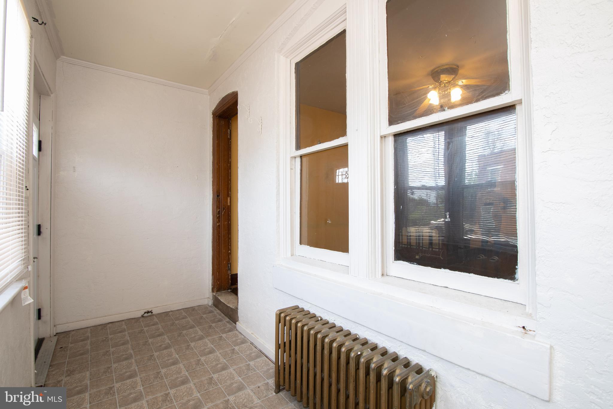 ELMWOOD PARK - Residential