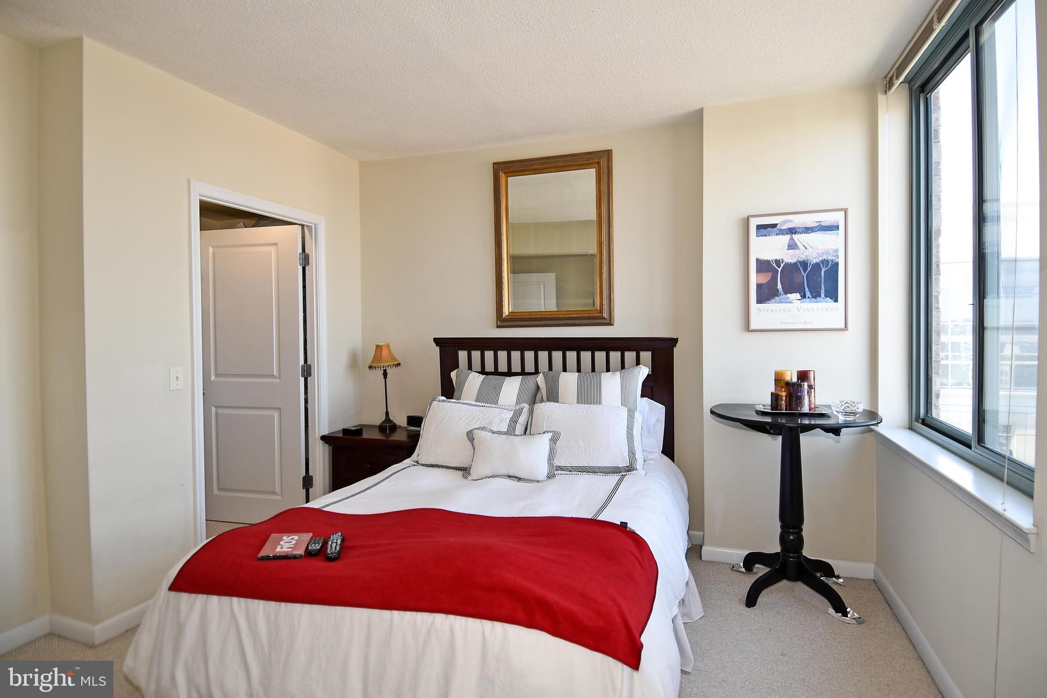 BALLSTON COMMONS - Residential Lease