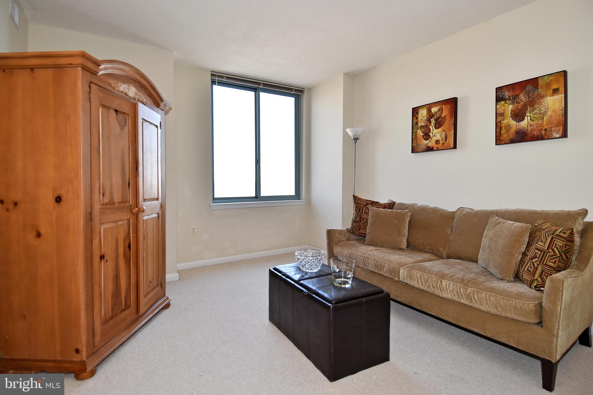 BALLSTON COMMONS - Residential Lease