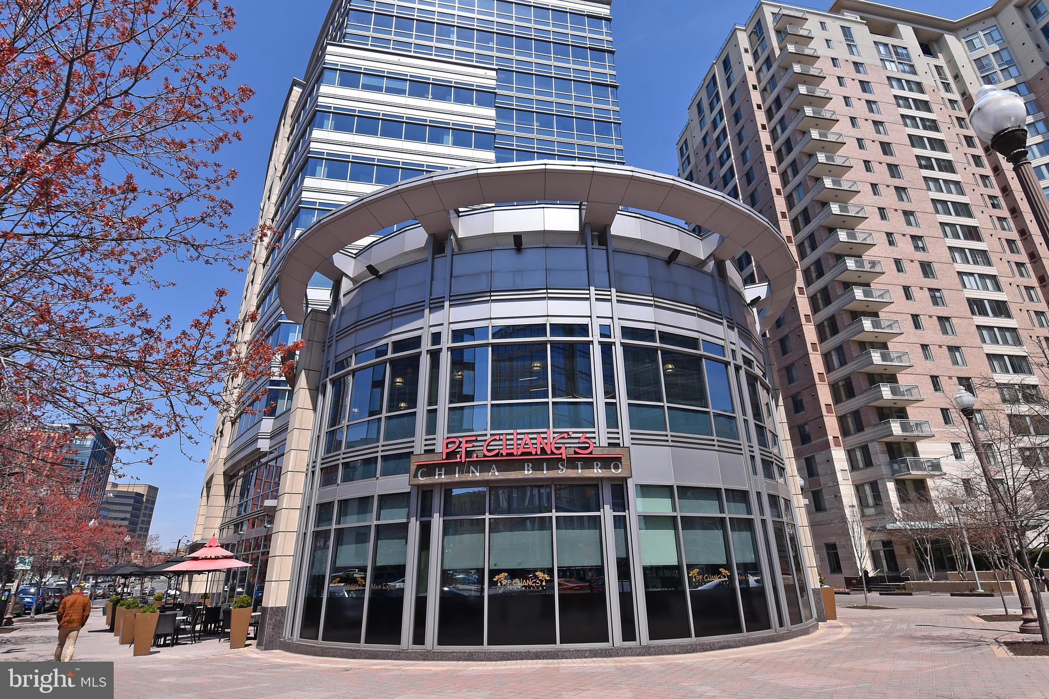 BALLSTON COMMONS - Residential Lease