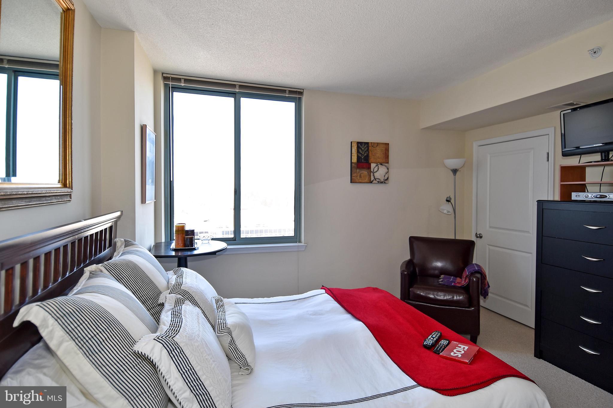 BALLSTON COMMONS - Residential Lease