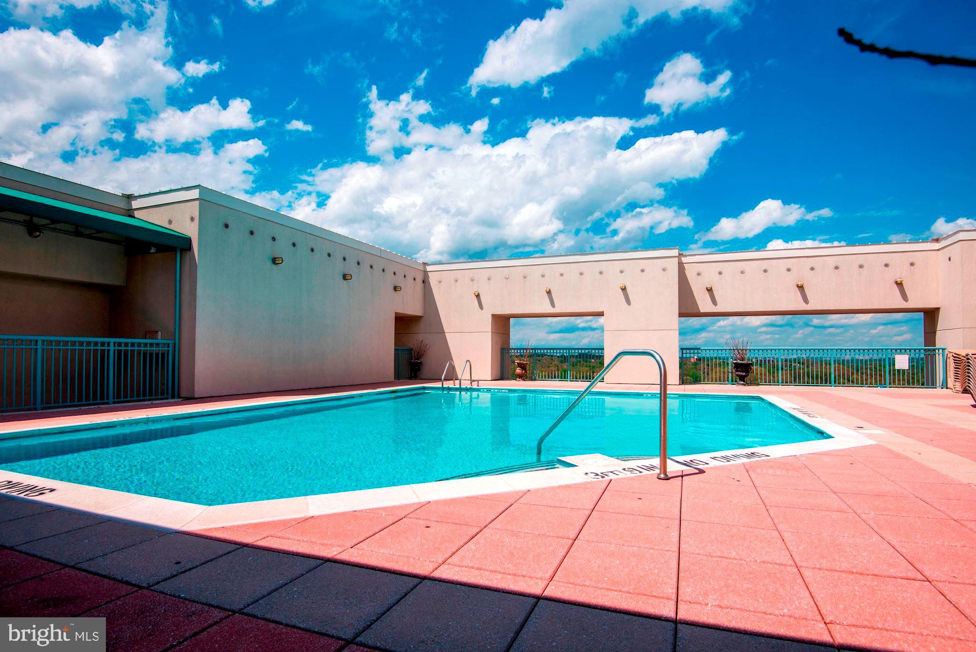 BALLSTON COMMONS - Residential Lease