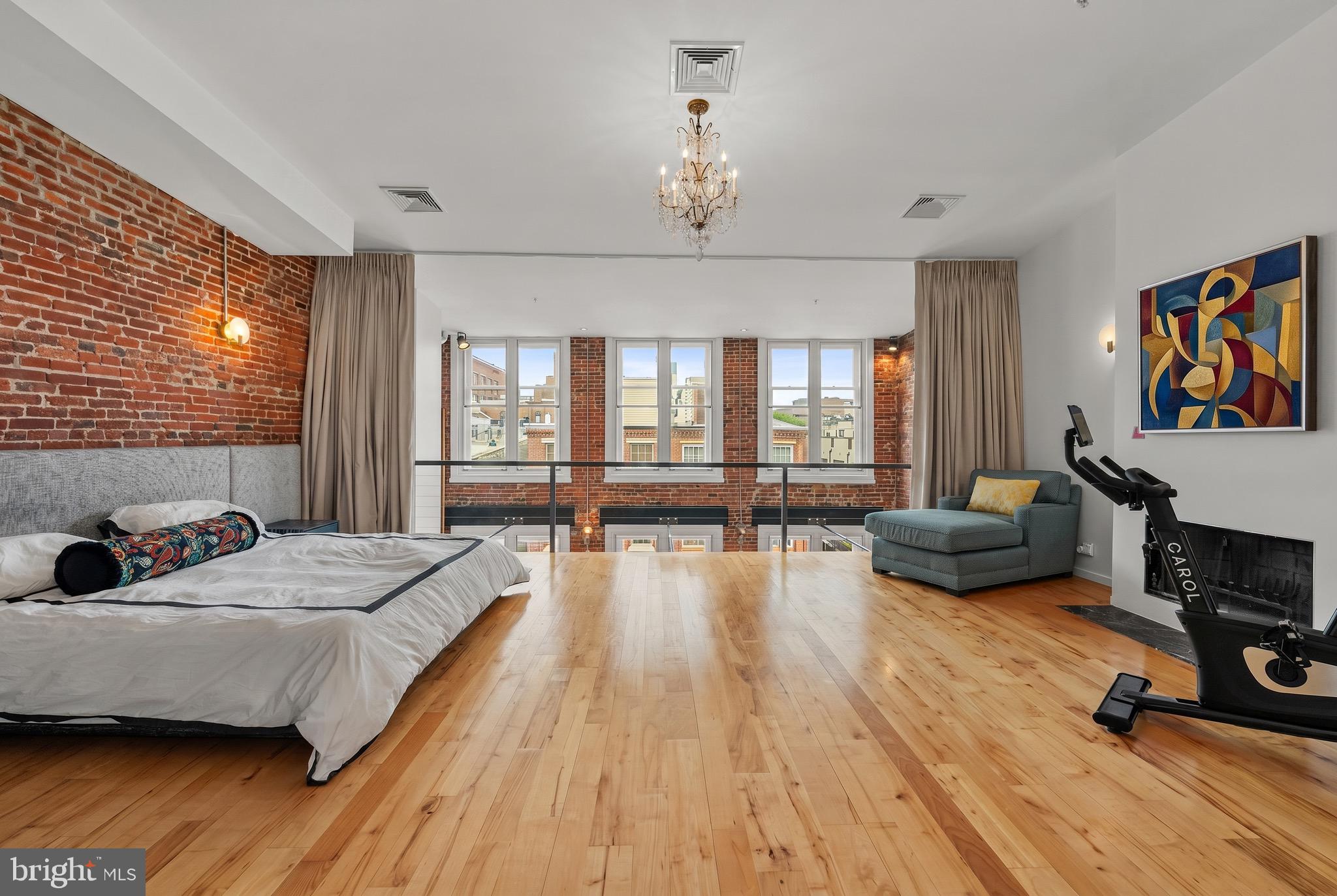 OLD CITY - Residential